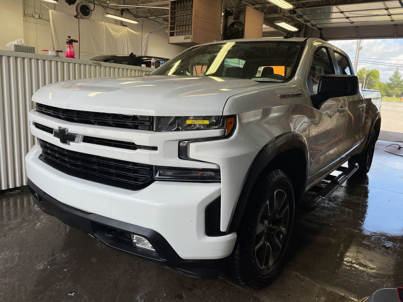 2021 Chevrolet Silverado 1500 RST CREW 4X4 *SIÈGES CHAUFF* BOSE CARPLAY BEDLINER White Saint-Jérôme - photo #0