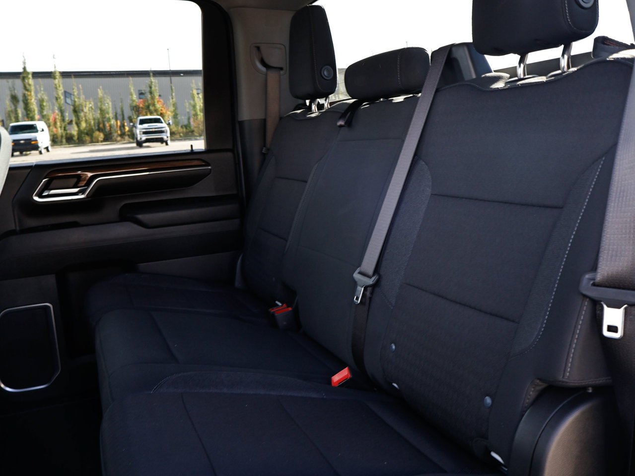 2024 Chevrolet Silverado 2500HD 4WD Crew Cab 159 LT White Sherwood Park - photo #22