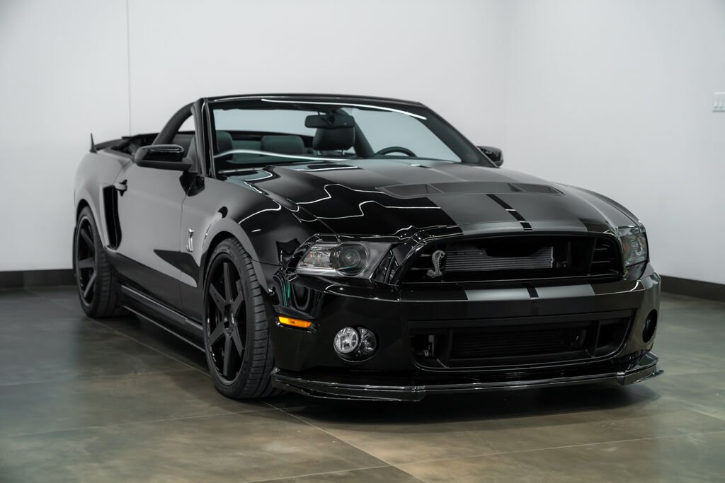 Ford Mustang 2dr Conv Shelby GT500 | Exhaust upgrade 2010 Noir Kirkland - photo #3