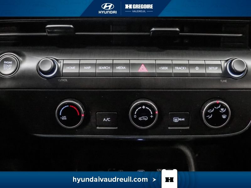 2024 Hyundai Kona White Saint-Eustache - photo #26