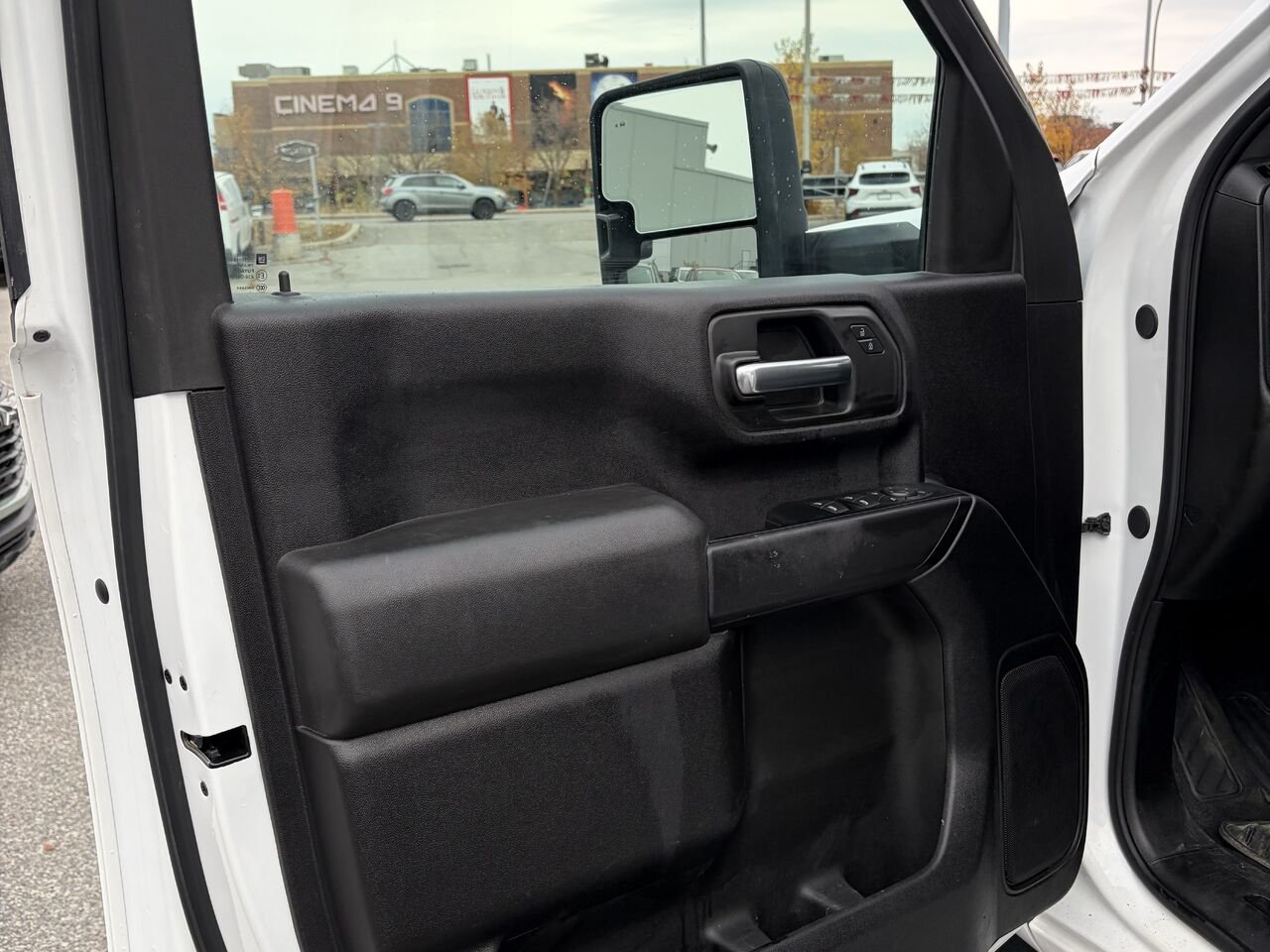 CHEVEROLET SILVERADO DIESEL Custom cabine multiplace 4RM 159 po 2024 Blanc Gatineau - photo #1