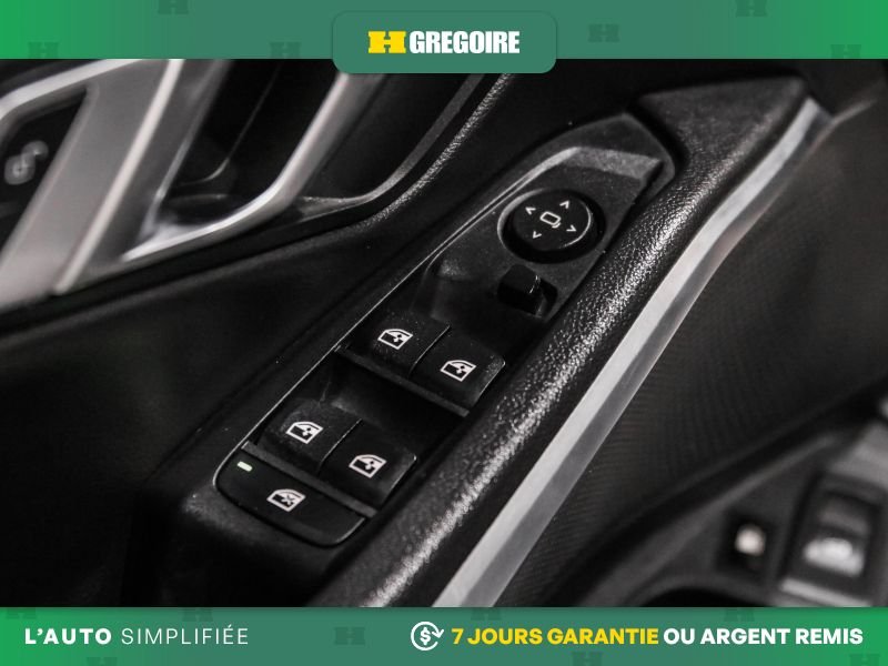 BMW 330 729903 | 330e HYB PLUT IN AUTO A/C CUIR TOIT NAV GR ELECT M 2022 Blanc Laval - photo #15