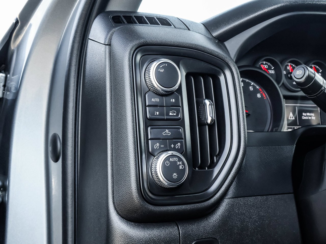 2023 GMC Sierra 1500 4WD Crew Cab 147 Pro Grey Sherwood Park - photo #19