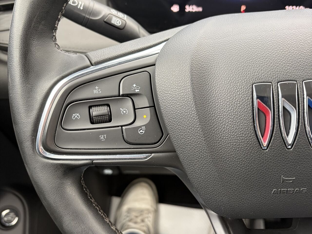2024 BUICK ENCORE GX SPORT TOURING Tourisme sport 4 portes TI White Ottawa & Gatineau - photo #5