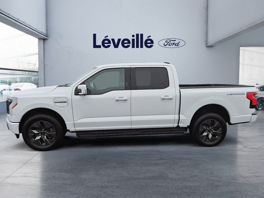 2022 Ford F-150 Lightning LARIAT 511A ** GOSSE BATTERIE ** TOW MAX ** TOIT PANO ** CARFAX CLEAN ** 5,5 pi White
