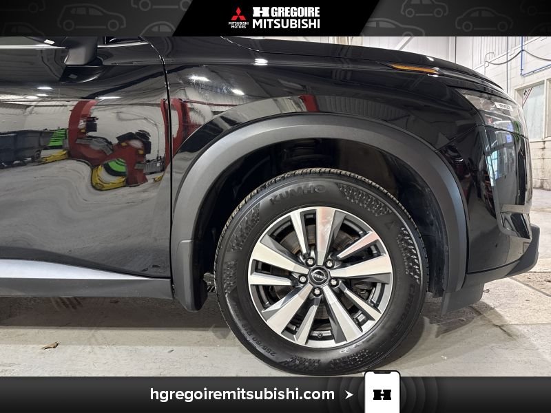 2024 Nissan Pathfinder Black Saint-Eustache - photo #11