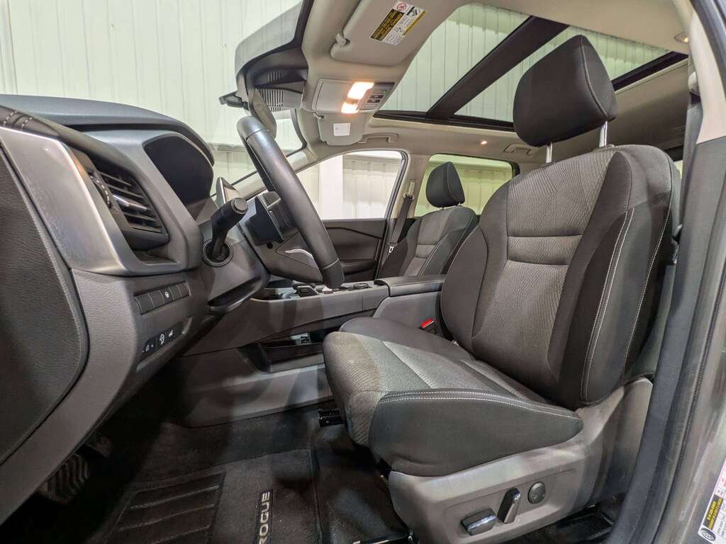 Nissan Rogue AWD SV Moonroof 2024 Gris Val-David - photo #1