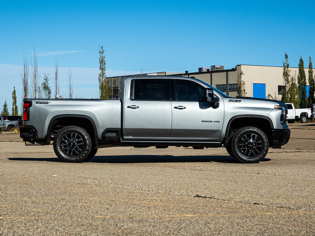 2025 Chevrolet Silverado 3500HD 4WD Crew Cab 159 LTZ Grey Sherwood Park - photo #14