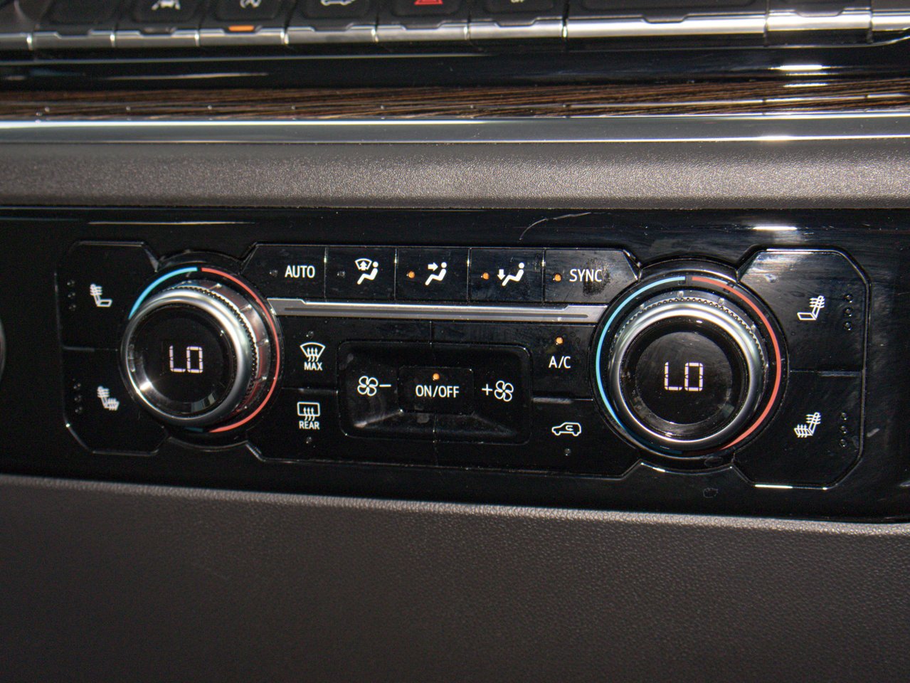 2024 GMC Sierra 1500 4WD Crew Cab 147 Elevation Black Sherwood Park - photo #27