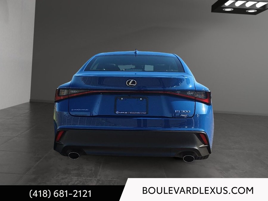 Lexus IS IS 300 TI 2023 Bleu