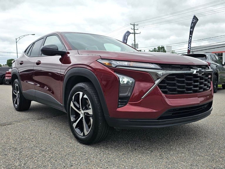 2024 CHEVROLET TRAX RS FWD Red