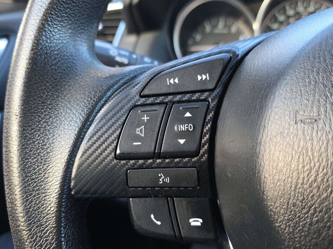 2016 Mazda CX-5 TOURING, Toit ouvrant électrique, sièges avant chauffants, MOTEUR REMPLACÉ Red Val-David - photo #27