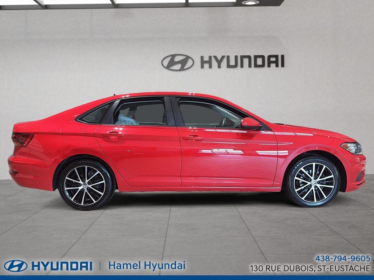 2019 Volkswagen Jetta Red Saint-Eustache - photo #1