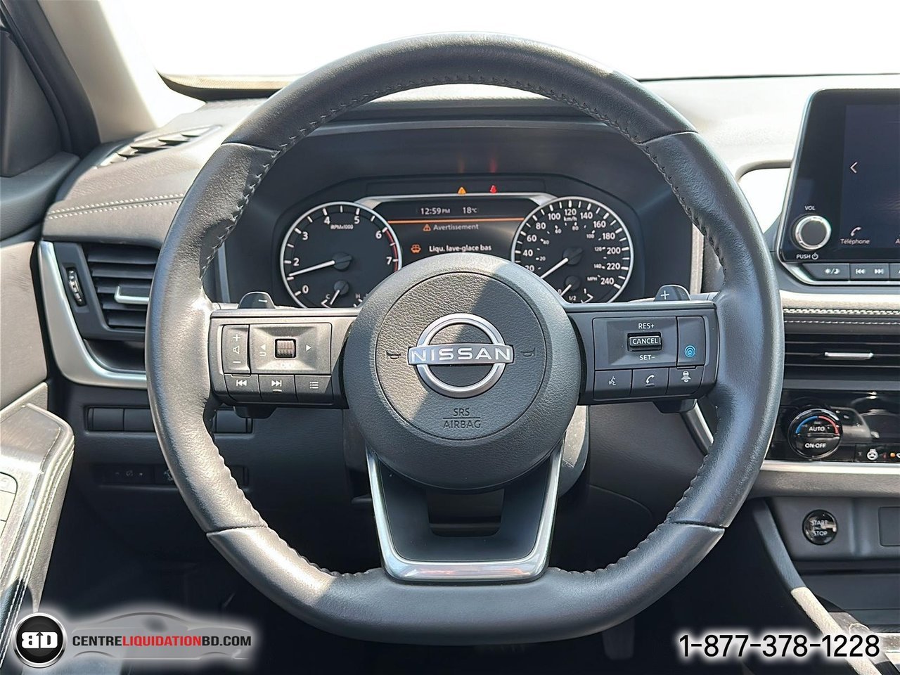 Nissan Rogue SV TI avec ensemble toit ouvrant | A8714 2024 Argent Granby - photo #16