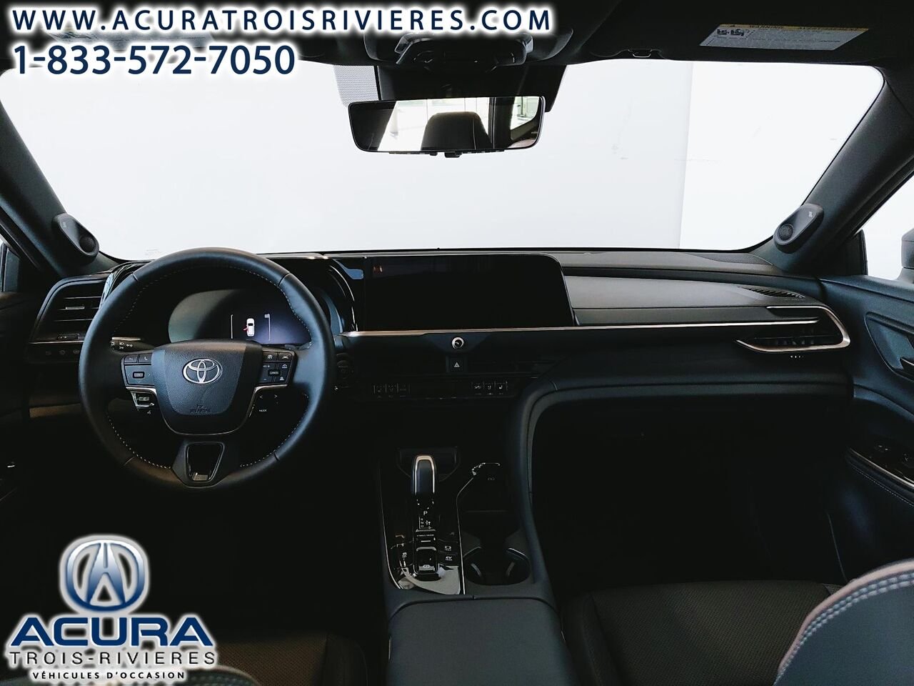 Toyota Crown Signia HEV 2025 Blanc Trois-Rivières - photo #19