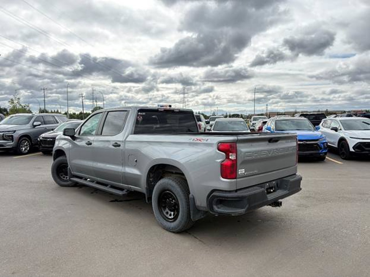 2023 Chevrolet Silverado 1500 4WD Crew Cab 147 Work Truck Grey Sherwood Park - photo #3