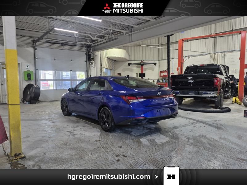 2021 Hyundai Elantra Blue Saint-Eustache - photo #7