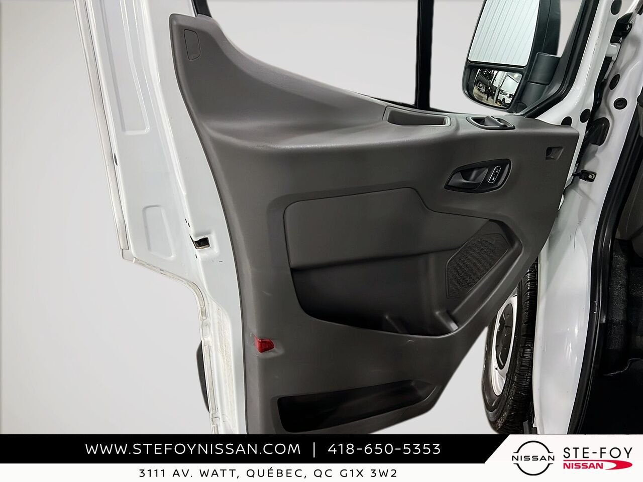2025 Ford Transit fourgon utilitaire White Ste-Foy - photo #28