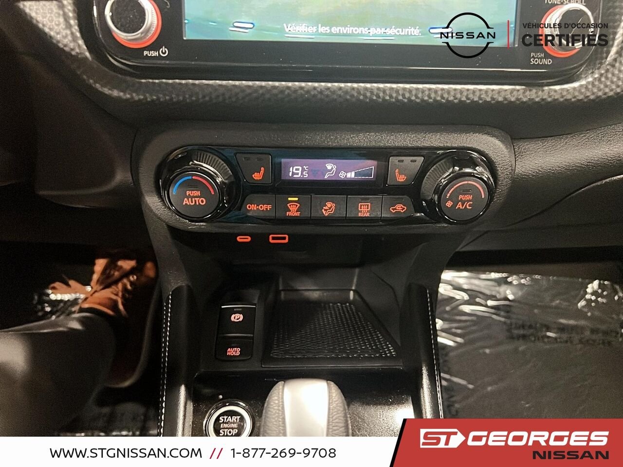 Nissan Kicks 2023 Gris Saint-Georges - photo #18