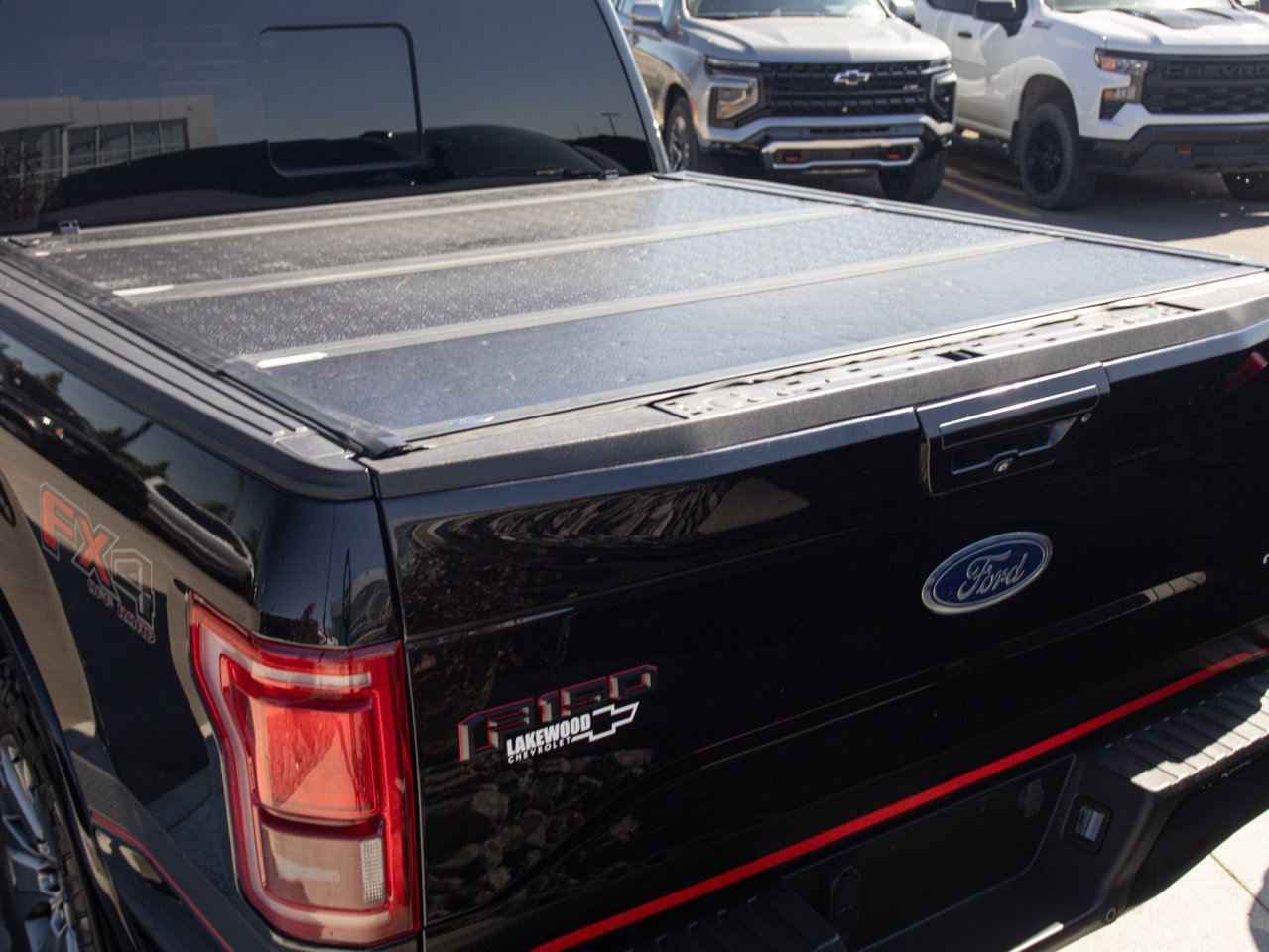 2016 Ford F-150 4WD SuperCrew 145 Lariat Black Sherwood Park - photo #11