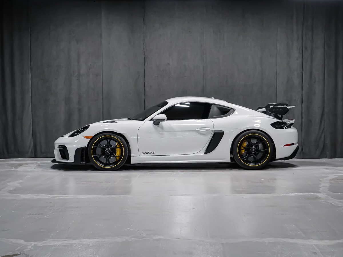 2025 Porsche 718 Cayman GT4 RS White Montreal - photo #4
