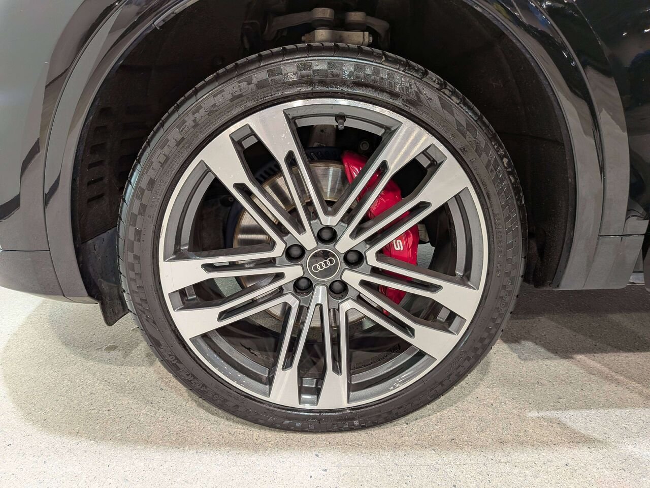 2022 Audi SQ5 Progressiv 3.0 TFSI quattro Black Val-David - photo #37