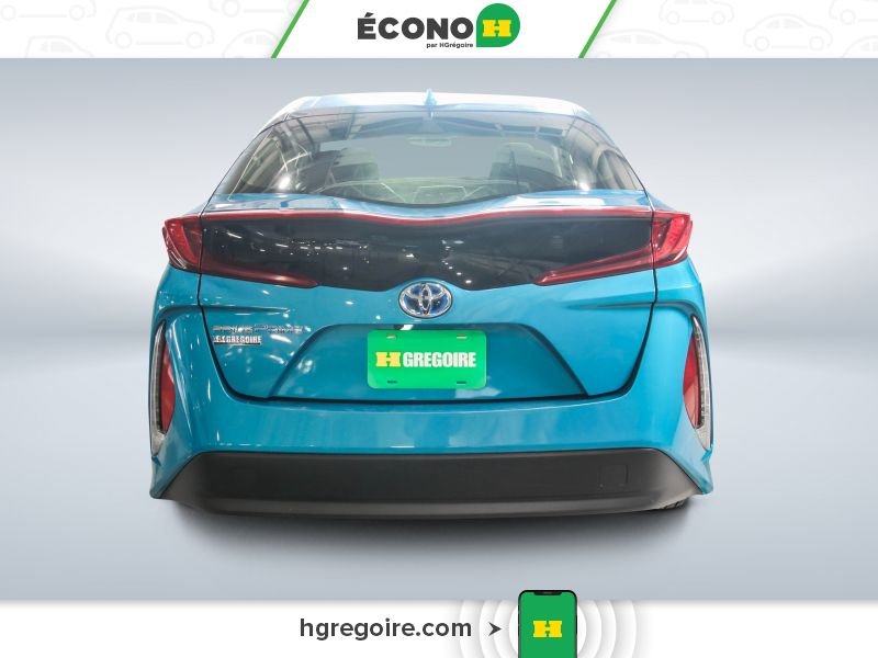 Toyota Prius 2017 Bleu Laval - photo #5