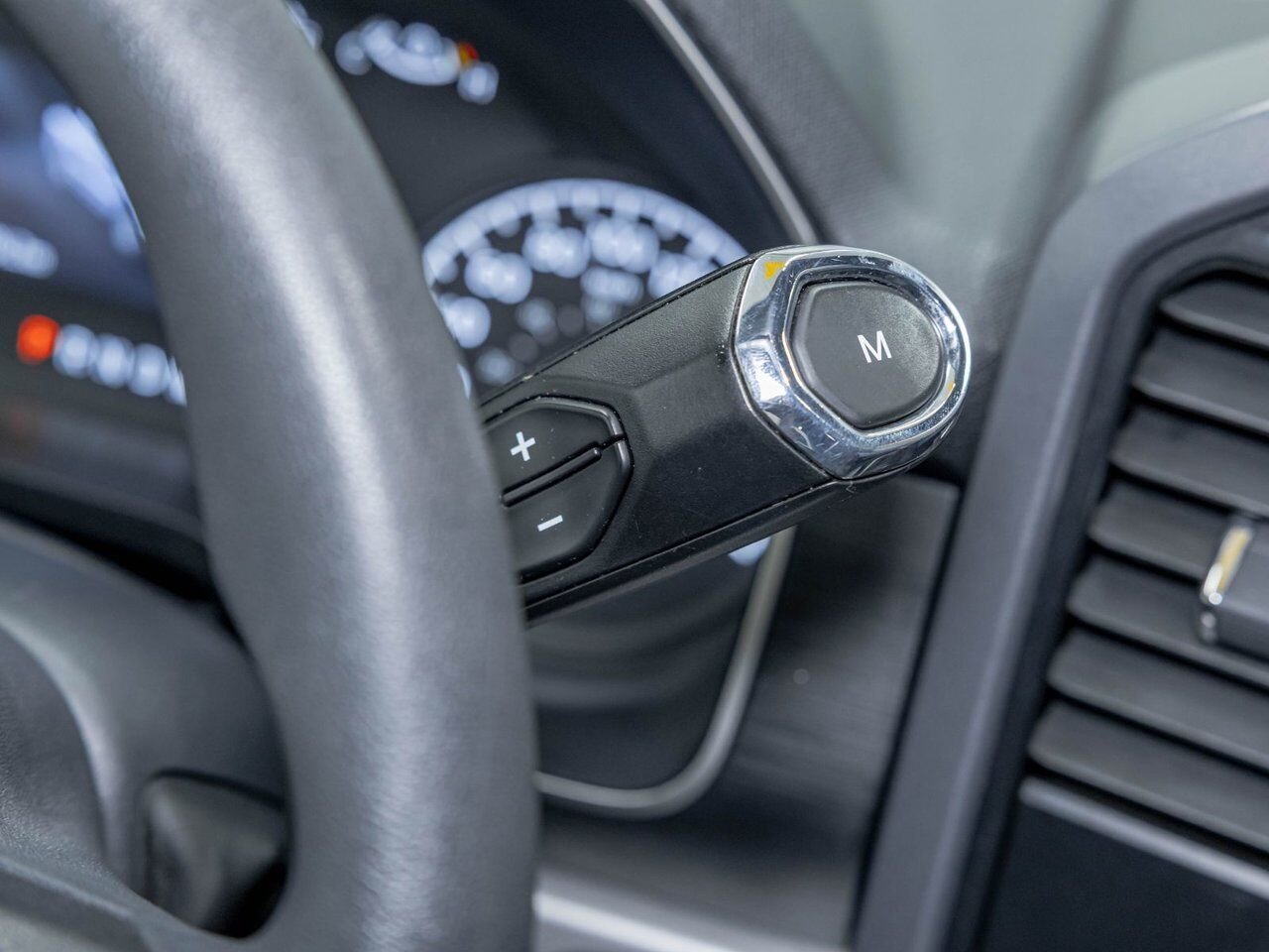 Ford F-150 XLT CREW 4X4 ECOBOOST *NAV* CARPLAY HITCH IV USB 2023 Noir Saint-Jérôme - photo #22