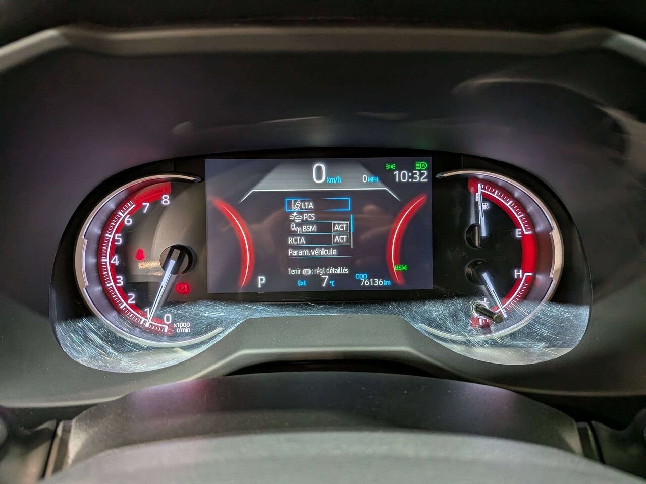 2024 Toyota RAV4 LE AWD Black Val-David - photo #16