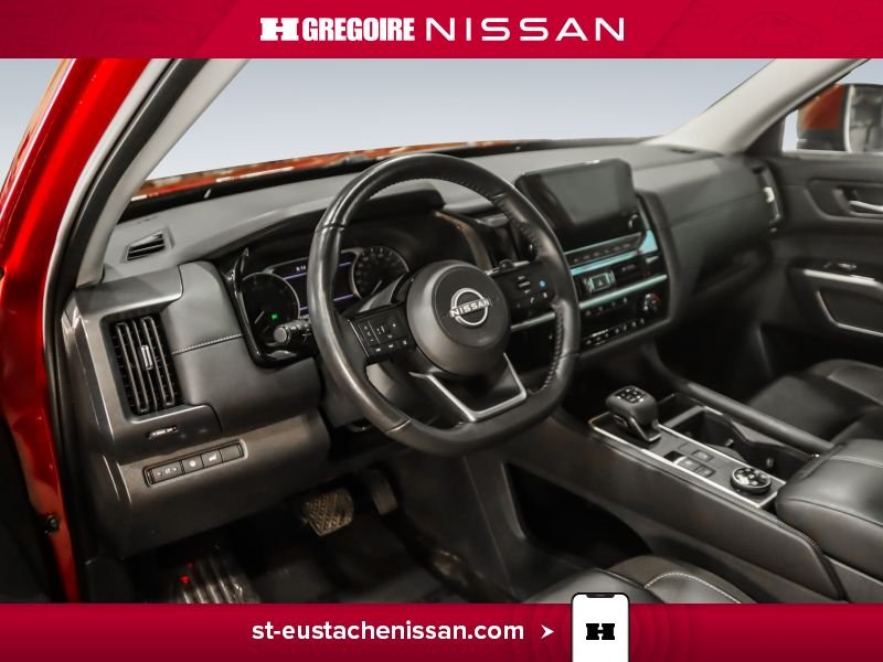 Nissan Pathfinder 2024 Rouge Saint-Eustache - photo #35