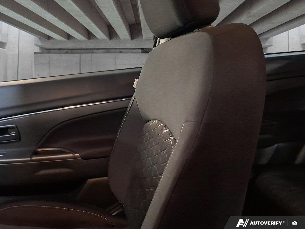 2026 Mitsubishi RVR 264048 | ES Black Edmonton - photo #18