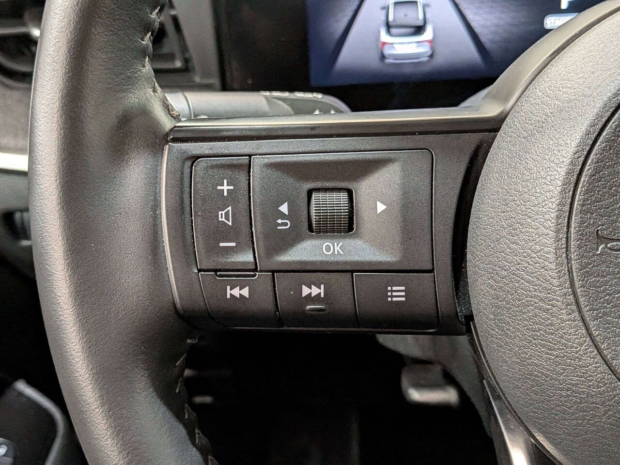 2026 Nissan Kicks SV AWD White Val-David - photo #13