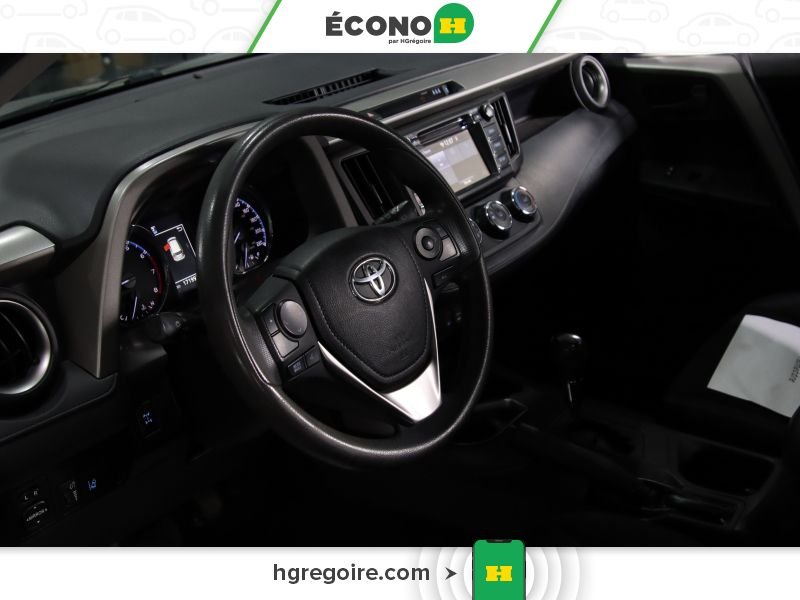2018 Toyota Rav 4 Silver Laval - photo #15