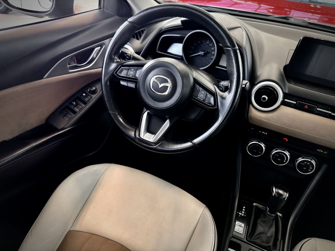 2021 Mazda CX-3 Grey Notre-Dame-des-Prairies - photo #15