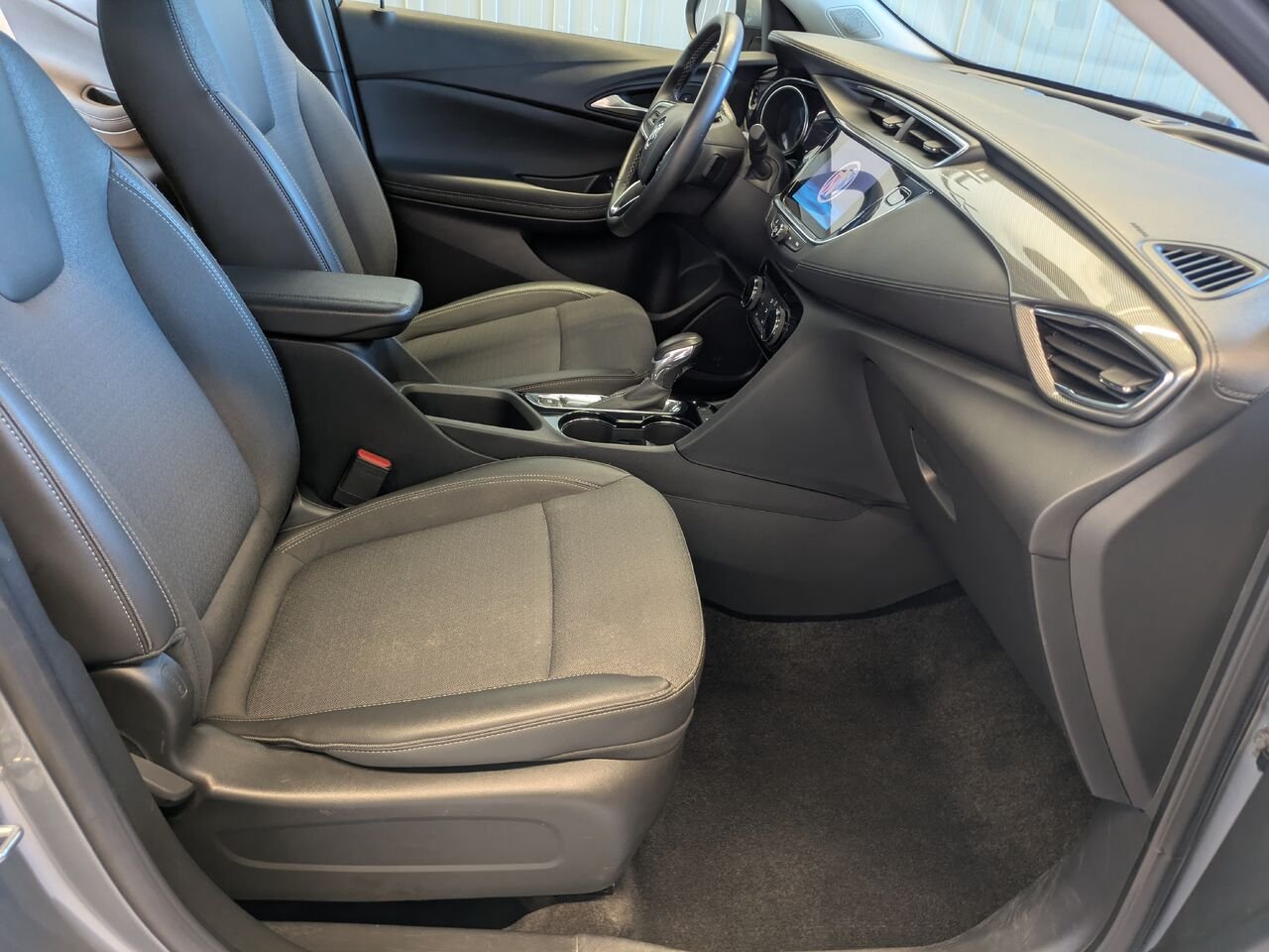 Buick Encore 2023 Gris Gatineau - photo #14