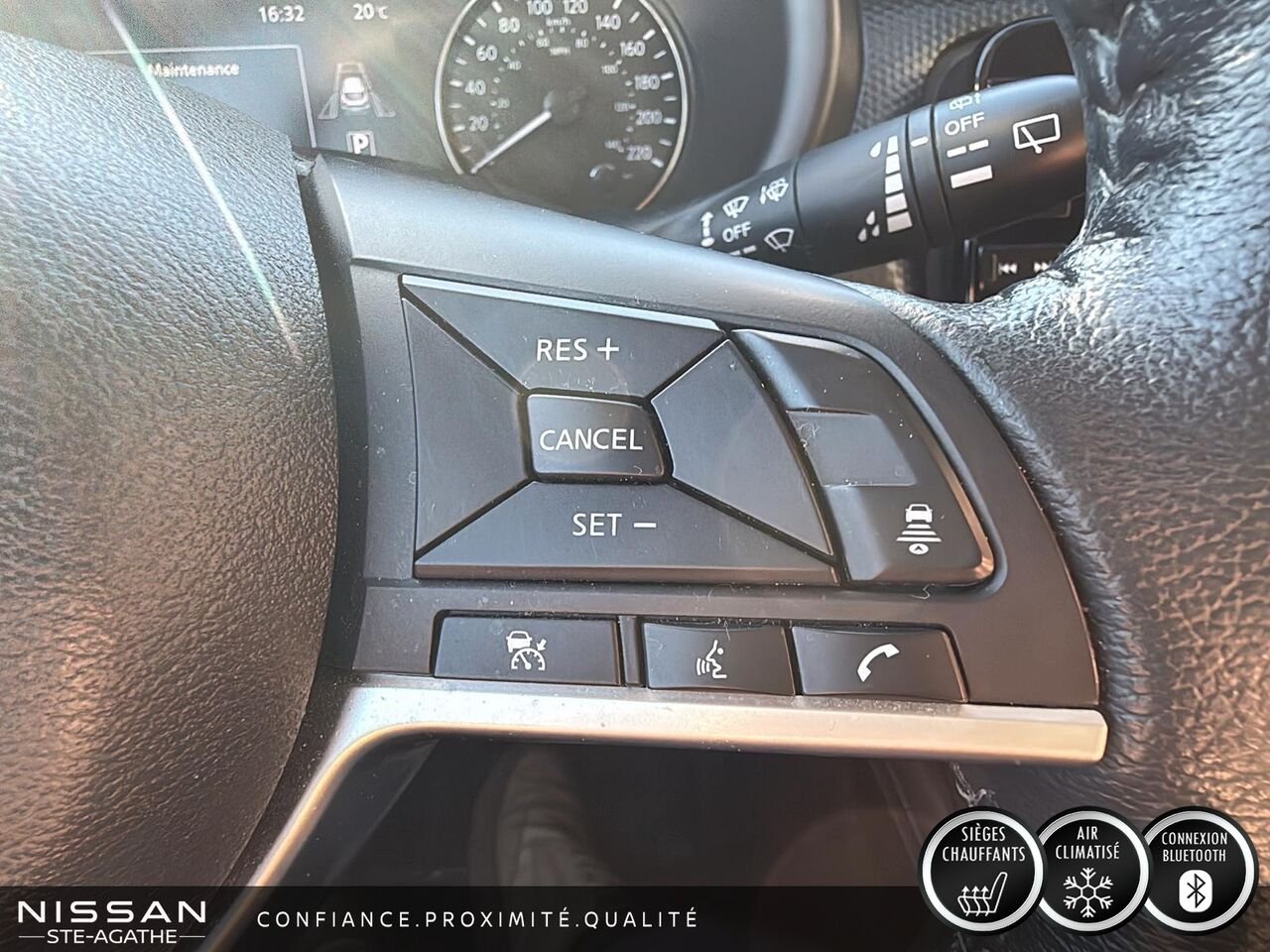 2023 Nissan Kicks SV TA Black Saint-Jérôme - photo #14