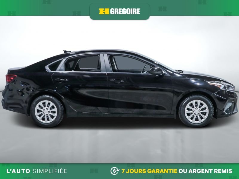 2023 Kia Forte Black Blainville - photo #10