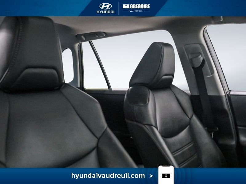 2020 Toyota Rav 4 Grey Blainville - photo #31