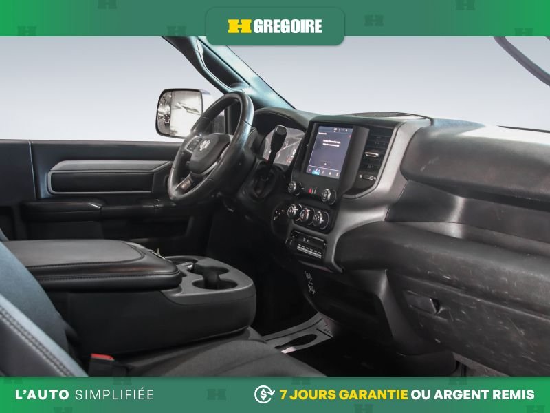Ram 2500 820756 | Tradesman 4WD AUTO A/C MAGS CAM RECUL BLUETOOTH 2022 Noir Laval - photo #21