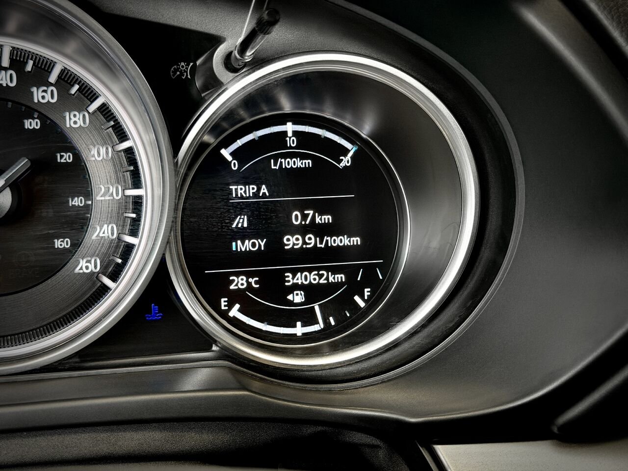 Mazda CX-5 2022 Gris Notre-Dame-des-Prairies - photo #23