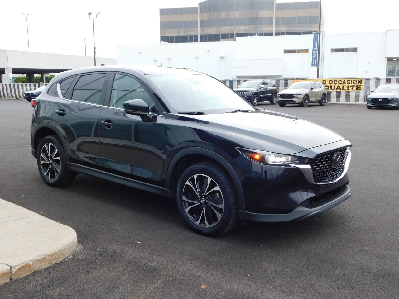 2022 Mazda CX-5 GS TI Black Gatineau - photo #2