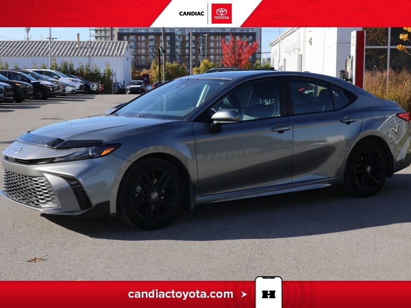 2025 Toyota Camry Grey Laval - photo #4