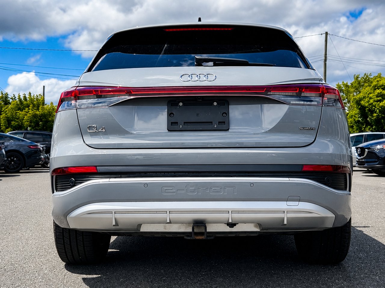 2023 Audi Q4 e-tron Grey Granby - photo #5