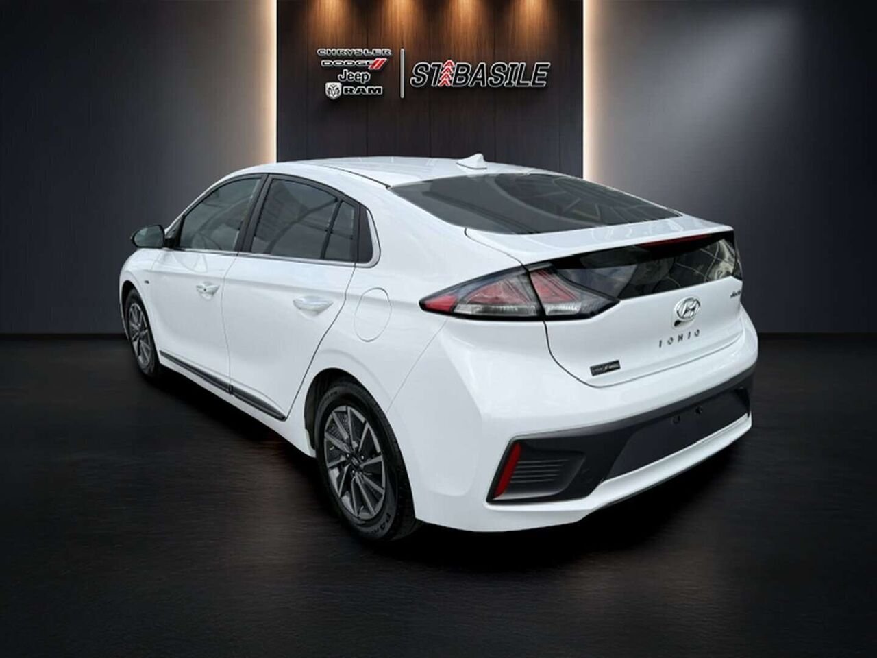 2020 Hyundai IONIQ White Saint-Basile-le-Grand - photo #18
