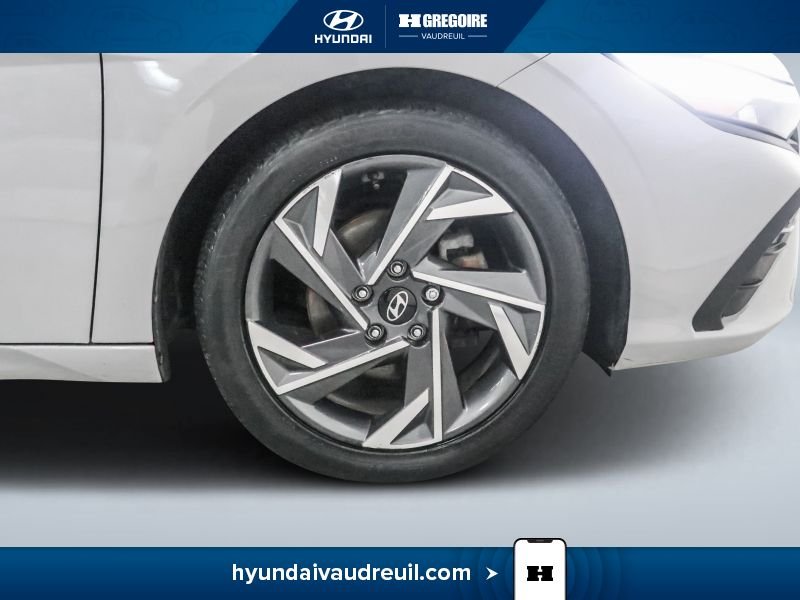 2024 Hyundai Elantra Grey Blainville - photo #32