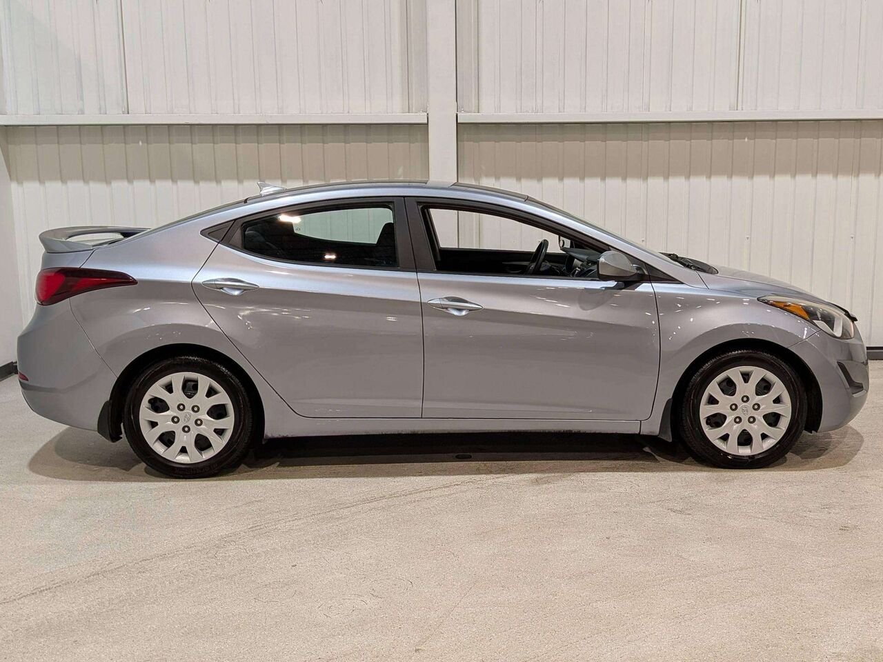 Hyundai Elantra 2015 Argent Val-David - photo #7