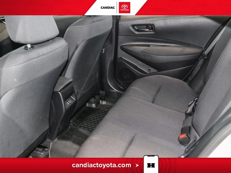 2025 Toyota Corolla White Blainville - photo #32