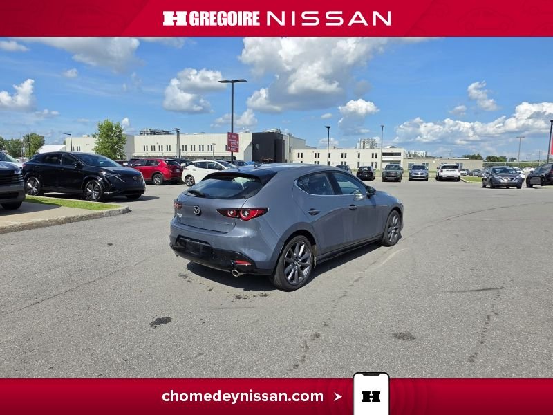 2023 Mazda 3 Grey Laval - photo #10