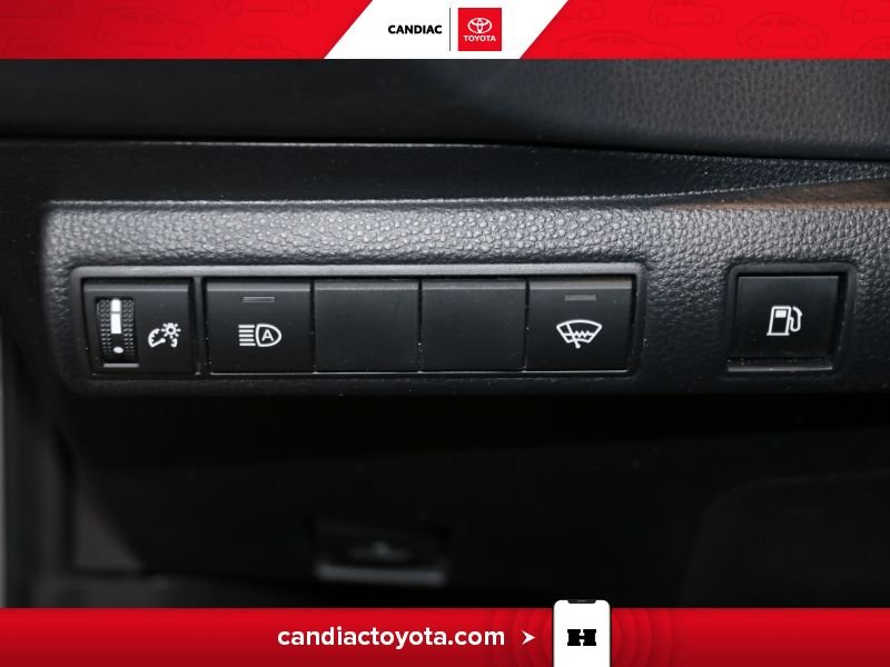2025 Toyota Corolla Silver Saint-Eustache - photo #25