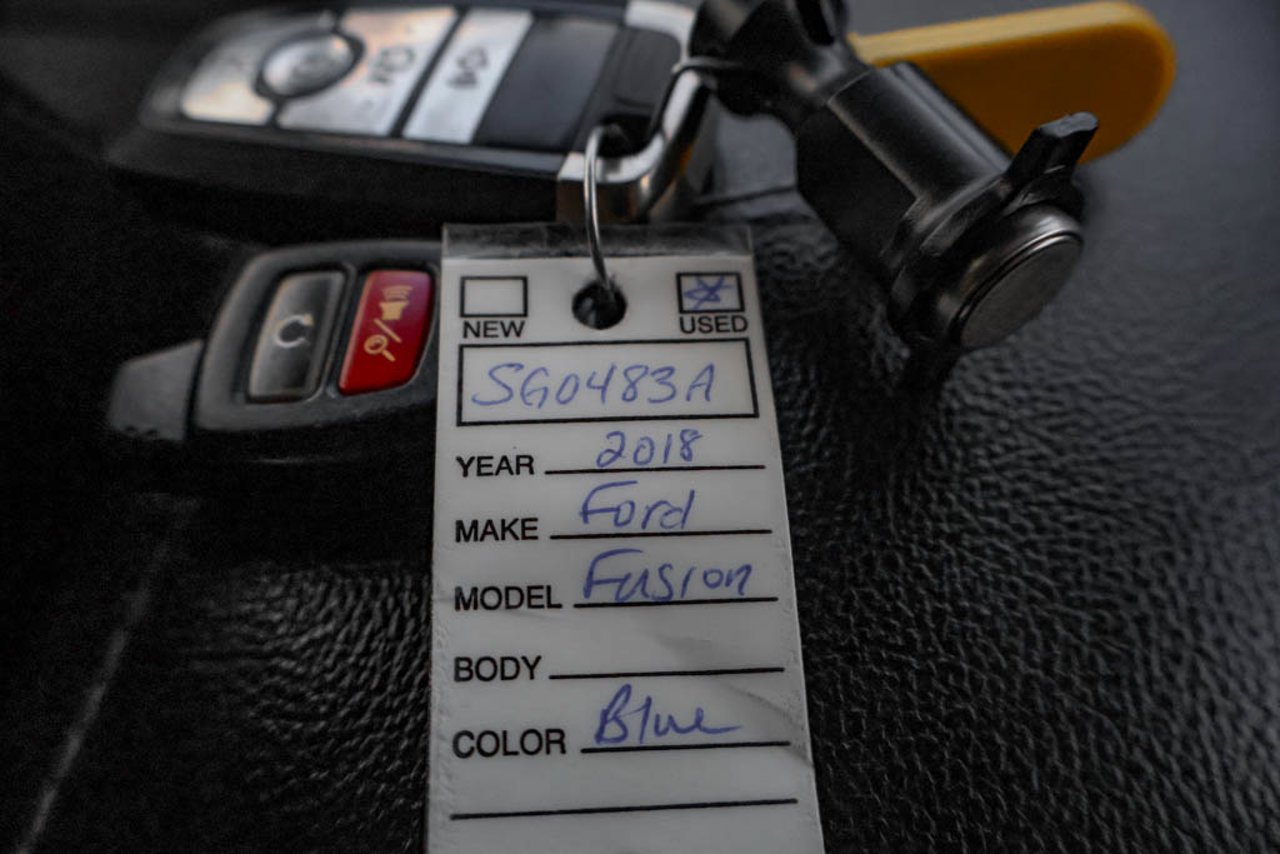 2018 Ford Fusion SE FWD Blue Sherwood Park - photo #31